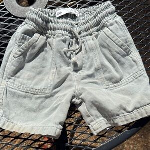 Zara shorts size 4